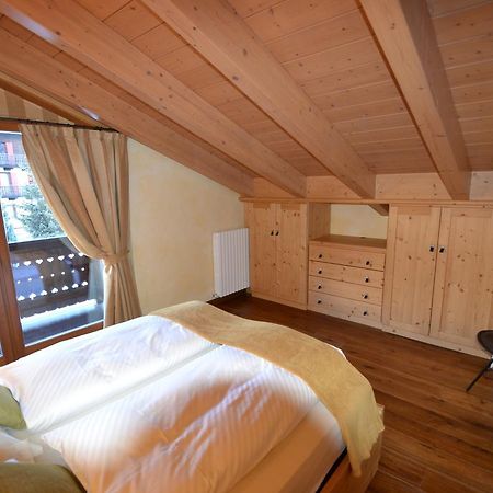 Casa Urbani Appartement Livigno Buitenkant foto