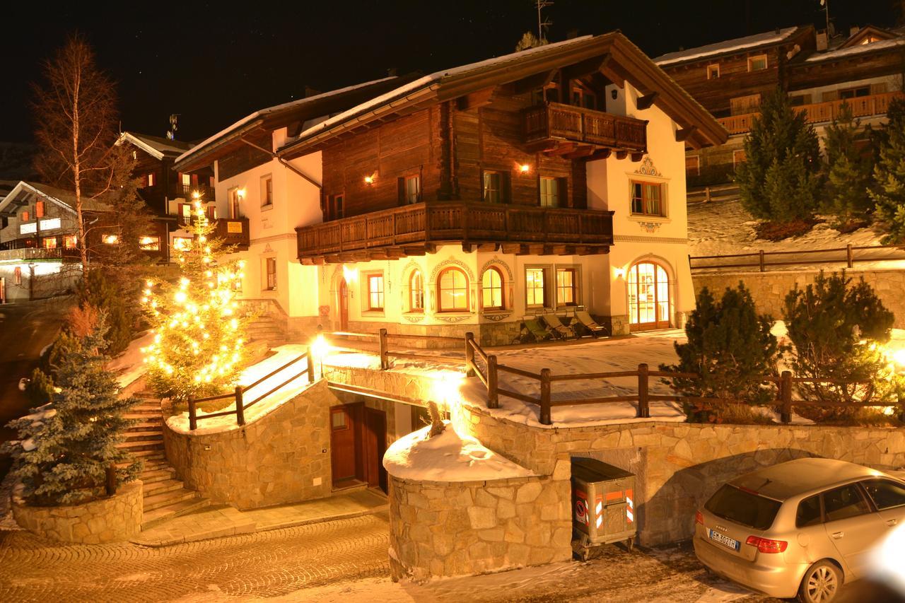 Casa Urbani Appartement Livigno Buitenkant foto